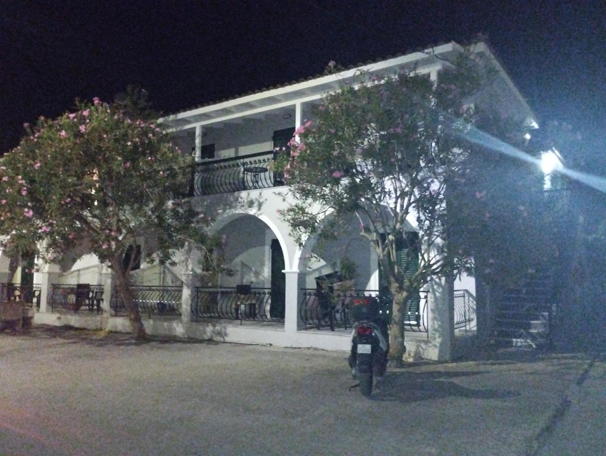 Panos Apartments Laganas Dış mekan fotoğraf